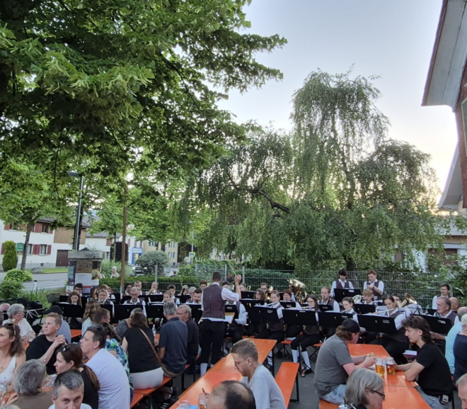 Dämmerschoppen Pfadiheim